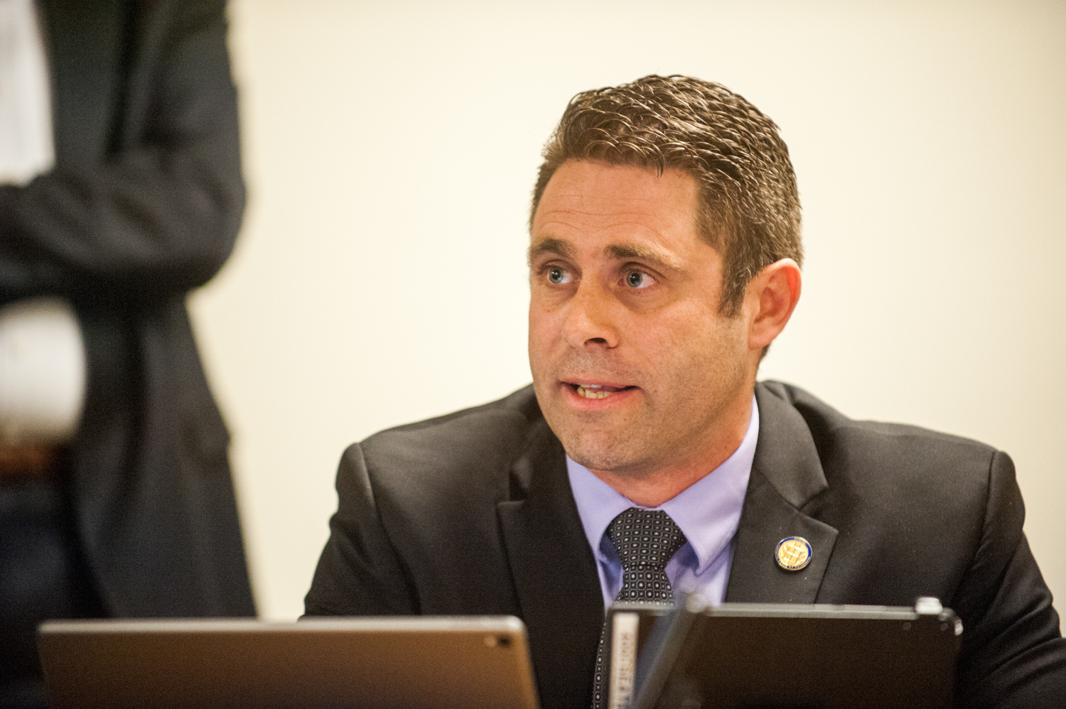 Republicans seek to halt Virginia's minimum wage increase | VPM