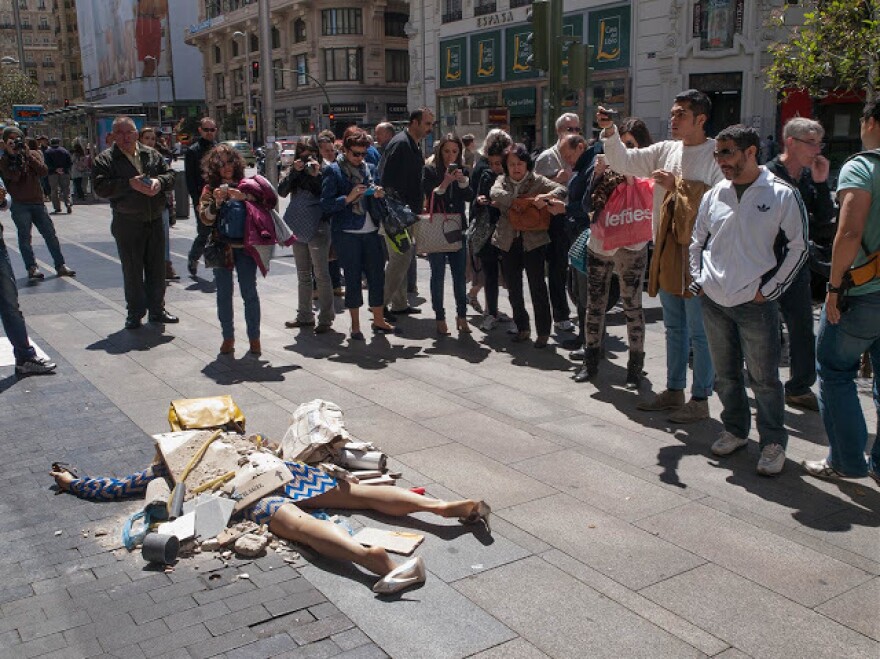 Spanish artist Yolanda Dominguez' latest art installation, <em>Fashion Victims, </em>conjures up images of the Rana Plaza garment factory collapse in Bangladesh.
