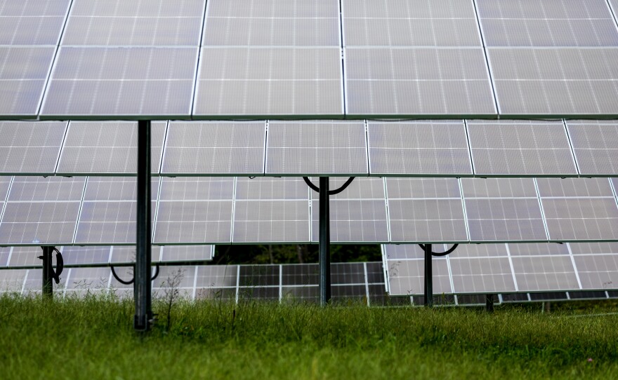 State legislators consider new solar project requirements