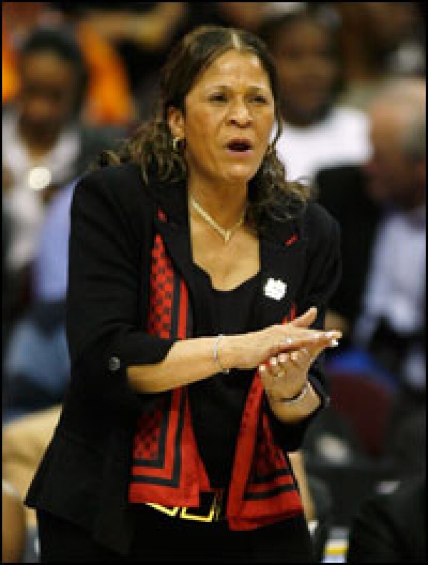 Stringer reacts during the 2007 NCAA Women's Basketball Championship game.