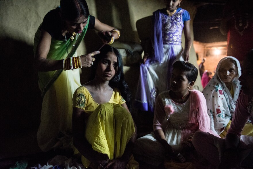 A 14-year-old's friends and family prepare her for her wedding. Asked how she feels about the marriage, the girl says: "What is there to feel about the wedding? It's all OK. It has to happen, there is no escape."