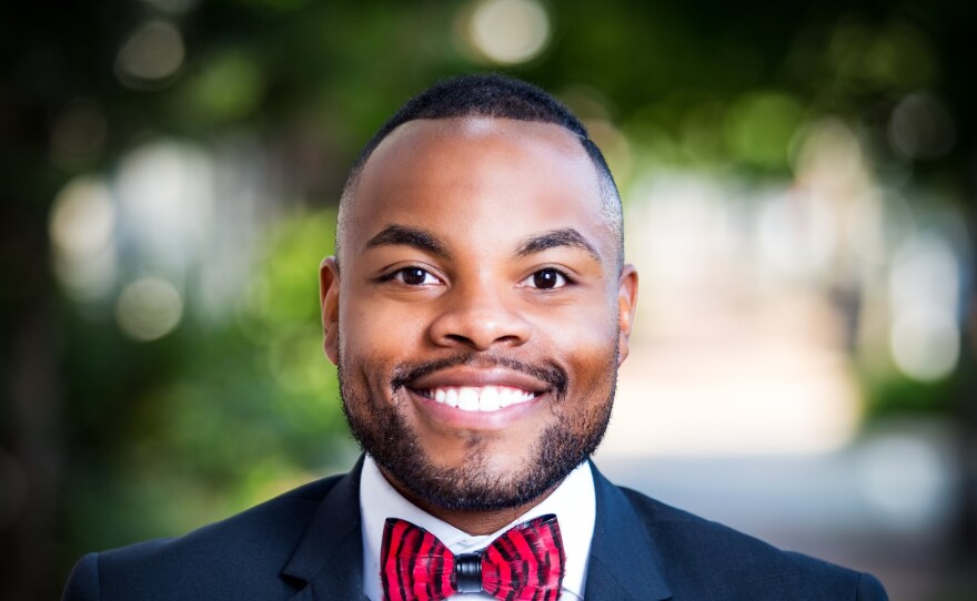 Tavares Floyd is not licensed to practice law in any U.S. state