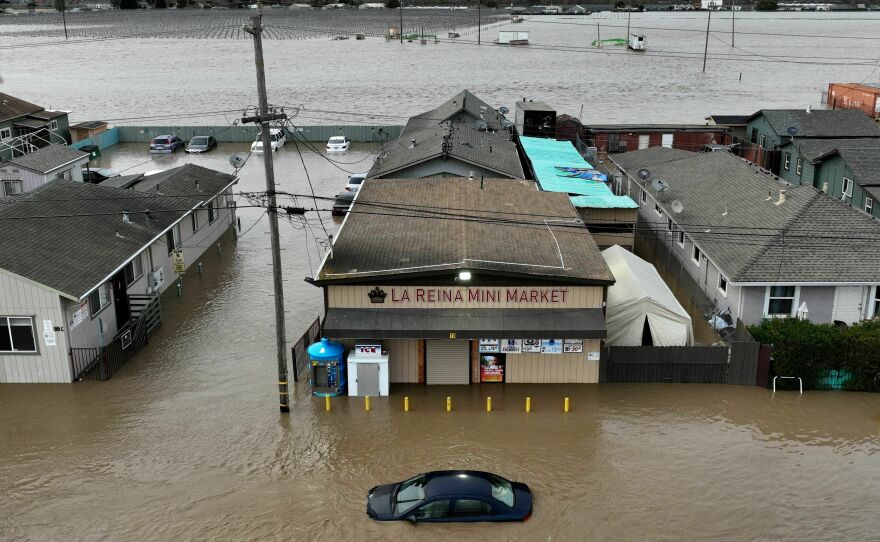 California, hit by a 2nd atmospheric river, is hit again by floods