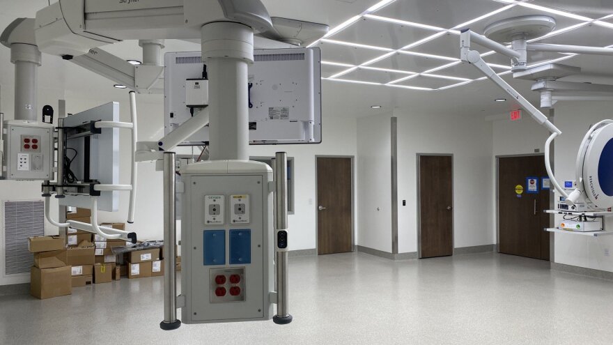 CRH hybrid operating room
